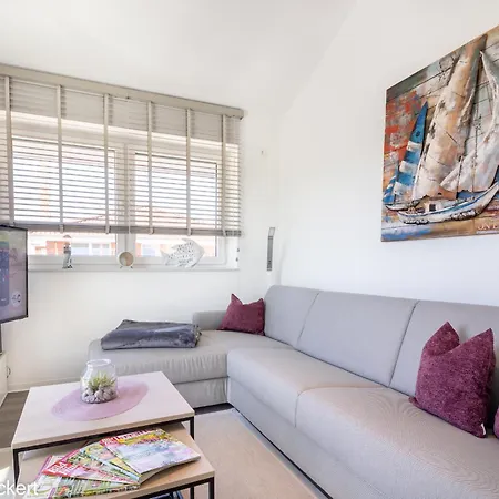 Lachmoeoev Penthouse דירה